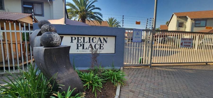 3 Bedroom Property for Sale in Verwoerdpark Gauteng