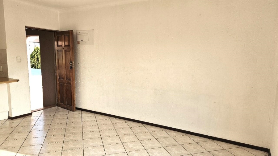 2 Bedroom Property for Sale in Winchester Hills Gauteng
