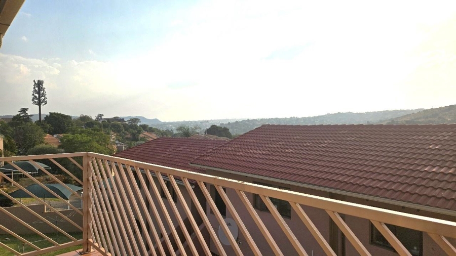 2 Bedroom Property for Sale in Winchester Hills Gauteng
