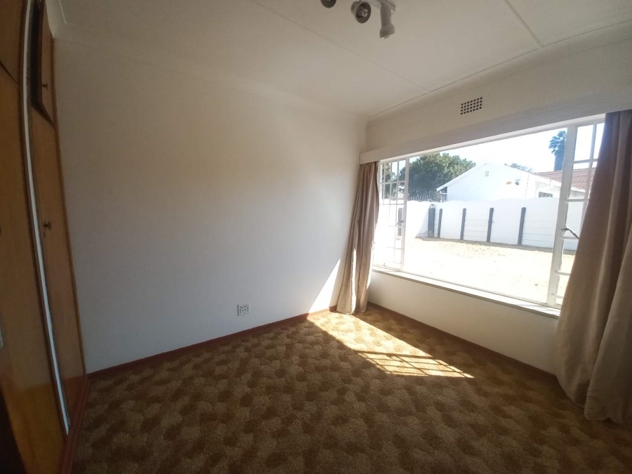 3 Bedroom Property for Sale in Verwoerdpark Gauteng