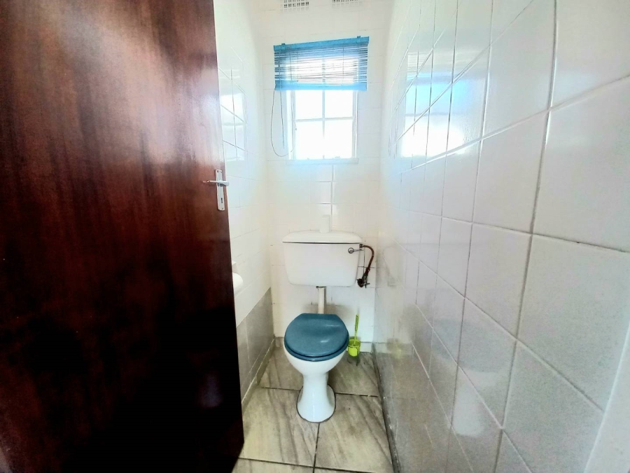 3 Bedroom Property for Sale in Verwoerdpark Gauteng