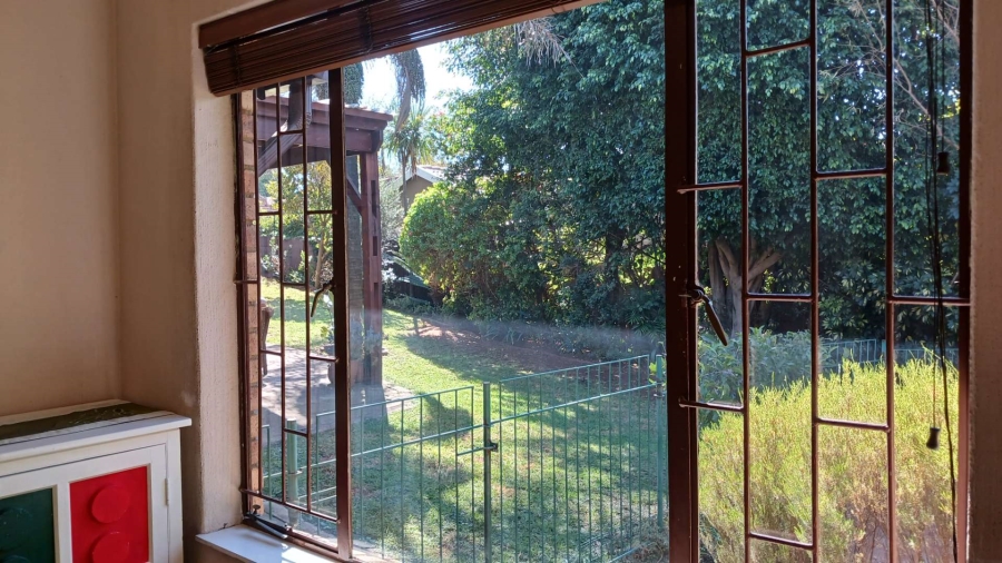 4 Bedroom Property for Sale in Hurlingham Manor Gauteng