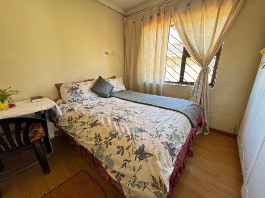 4 Bedroom Property for Sale in Meredale Gauteng