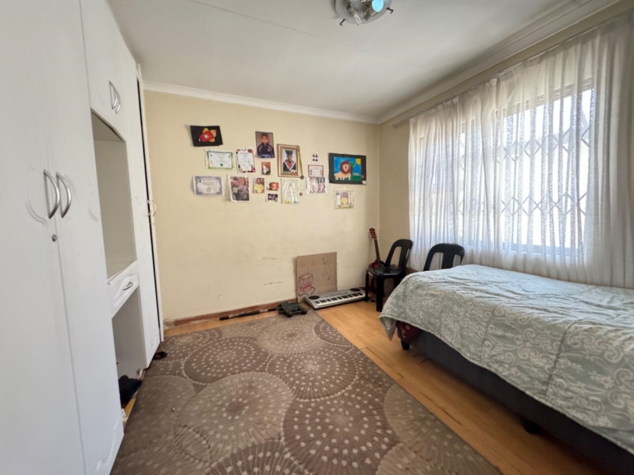 4 Bedroom Property for Sale in Meredale Gauteng