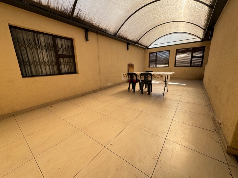 4 Bedroom Property for Sale in Meredale Gauteng