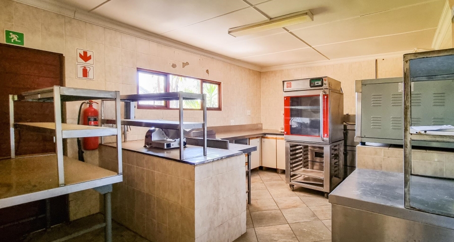 Commercial Property for Sale in Dinokeng Gauteng