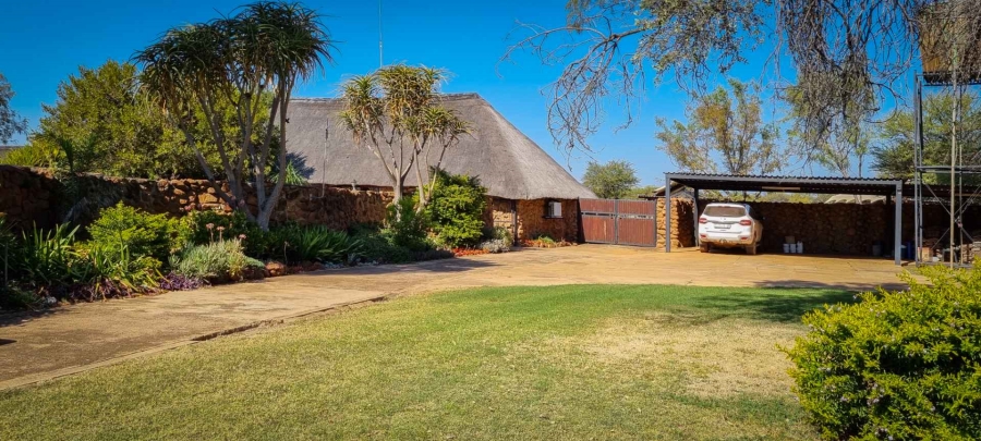 Commercial Property for Sale in Dinokeng Gauteng