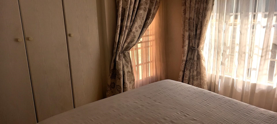 2 Bedroom Property for Sale in South Crest Gauteng