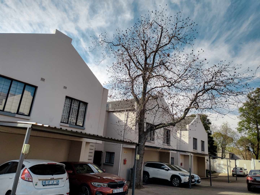 1 Bedroom Property for Sale in Sandown Gauteng