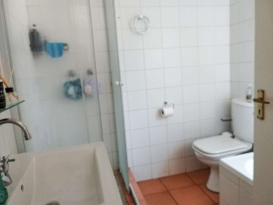 1 Bedroom Property for Sale in Sandown Gauteng