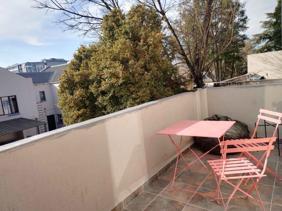 1 Bedroom Property for Sale in Sandown Gauteng