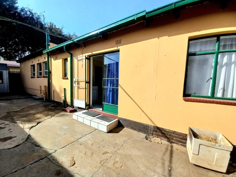 5 Bedroom Property for Sale in Florentia Gauteng