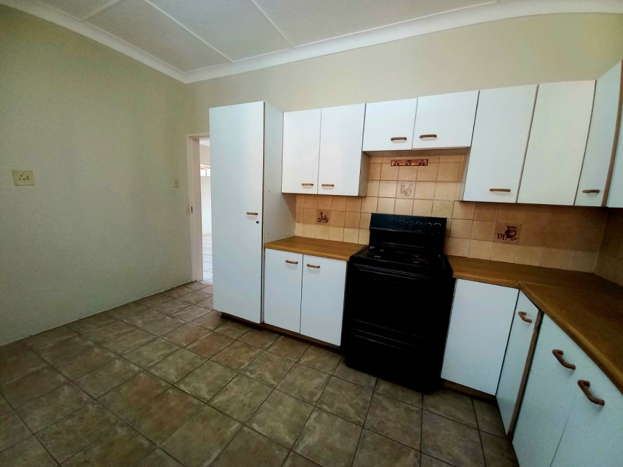 5 Bedroom Property for Sale in Florentia Gauteng