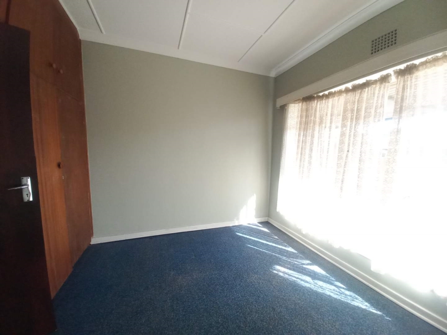 5 Bedroom Property for Sale in Florentia Gauteng