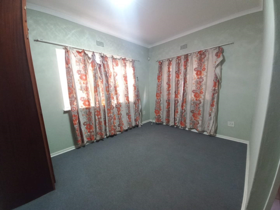 5 Bedroom Property for Sale in Florentia Gauteng