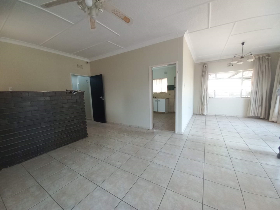 5 Bedroom Property for Sale in Florentia Gauteng