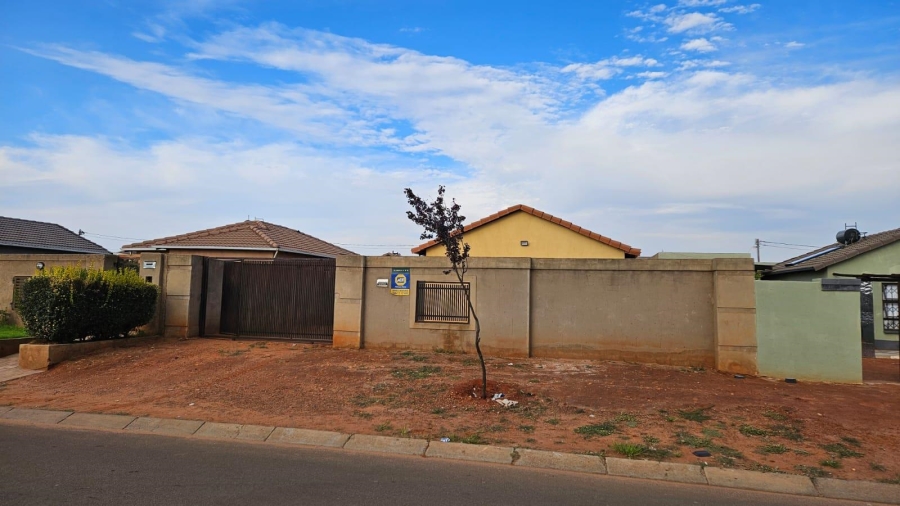 2 Bedroom Property for Sale in Protea Glen Gauteng