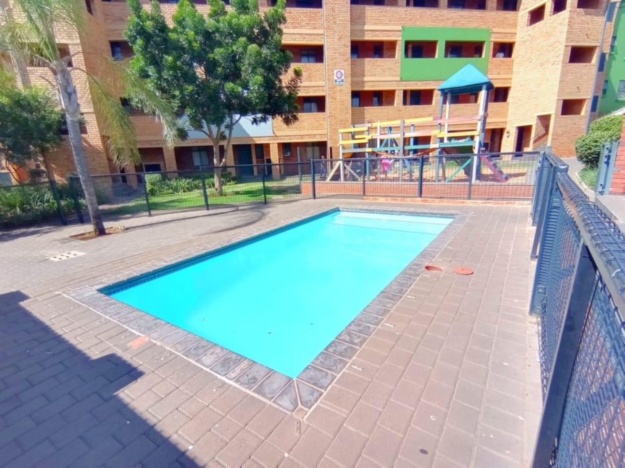 2 Bedroom Property for Sale in Montana Tuine Gauteng