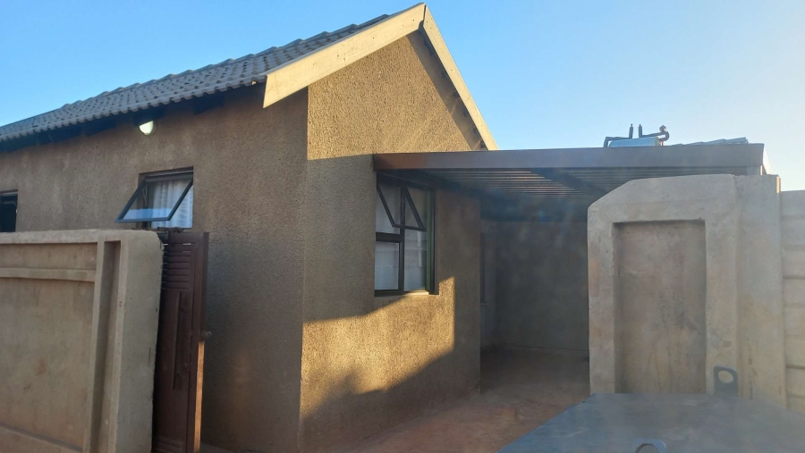 2 Bedroom Property for Sale in Sky City Gauteng