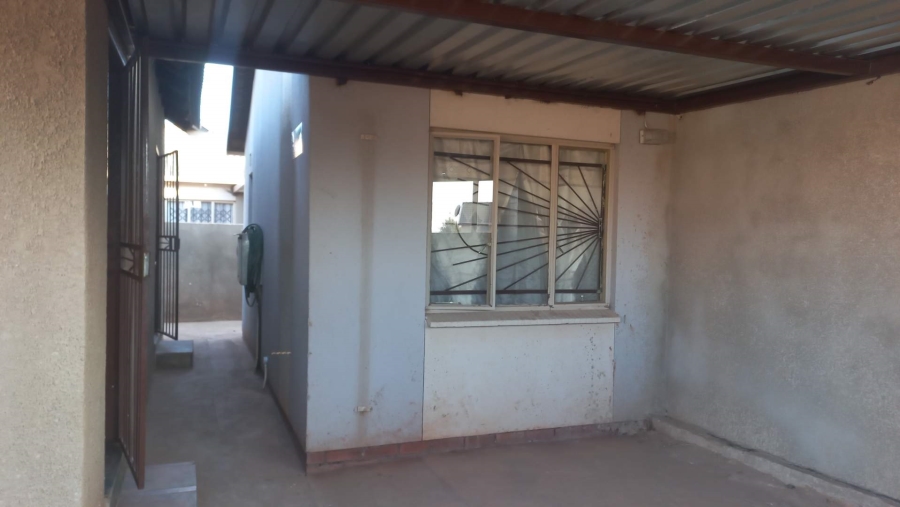 2 Bedroom Property for Sale in Sky City Gauteng