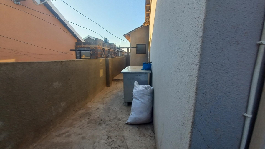 2 Bedroom Property for Sale in Sky City Gauteng