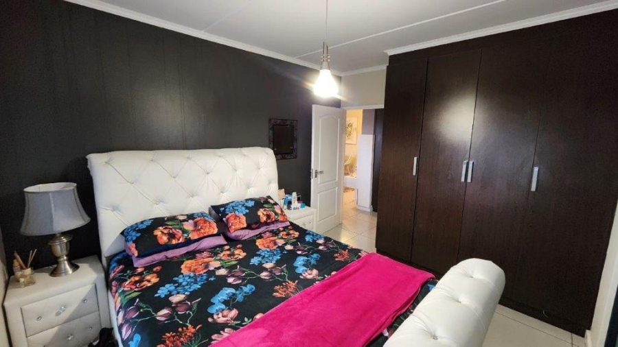 3 Bedroom Property for Sale in Greenstone Hill Gauteng