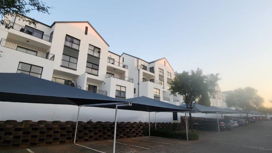 3 Bedroom Property for Sale in Greenstone Hill Gauteng