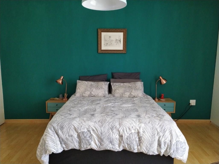 2 Bedroom Property for Sale in Blairgowrie Gauteng