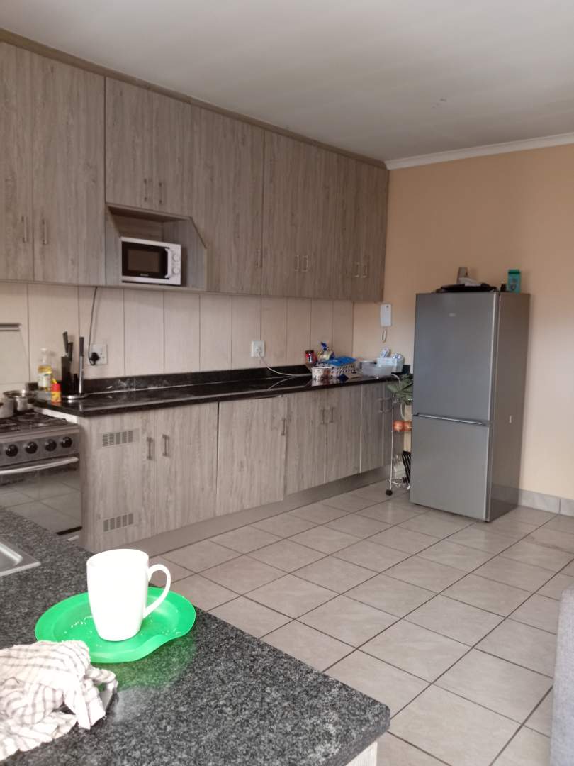 To Let 1 Bedroom Property for Rent in Bramley Park Gauteng