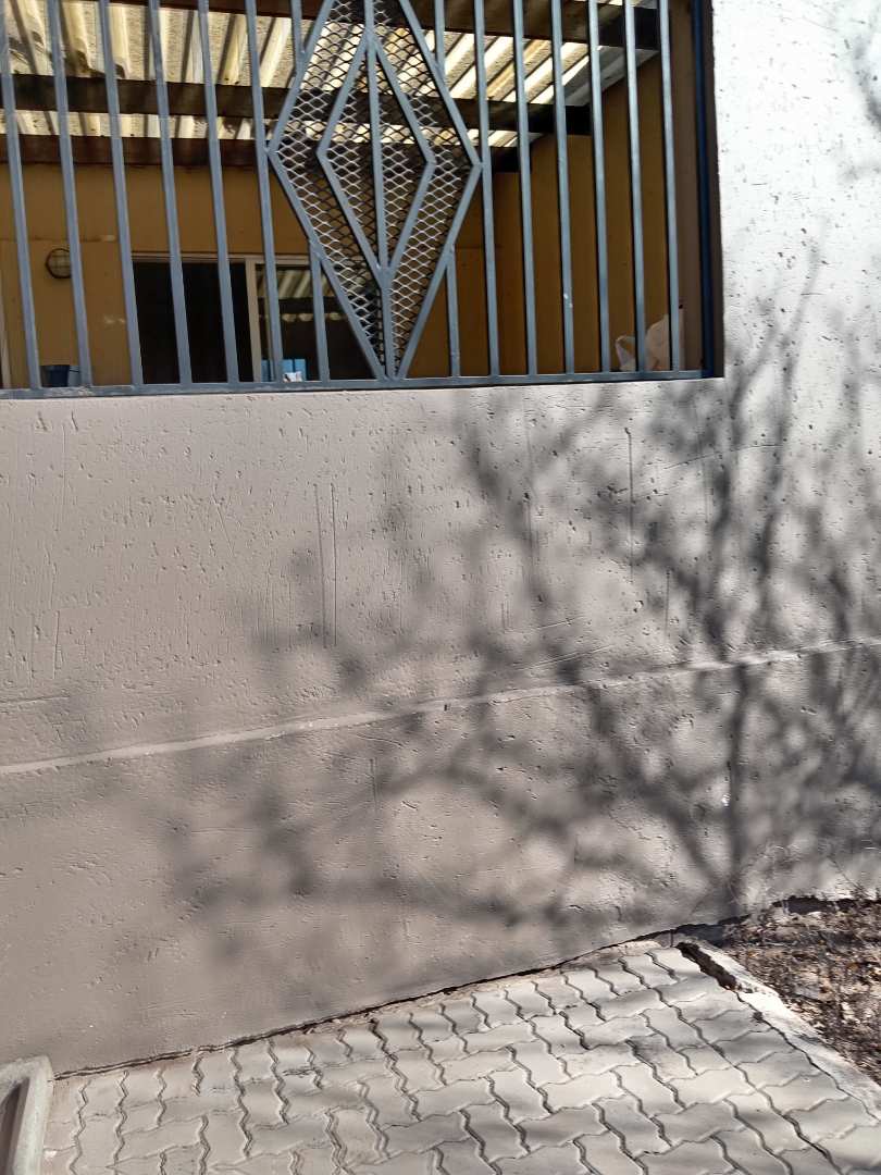 To Let 1 Bedroom Property for Rent in Bramley Park Gauteng