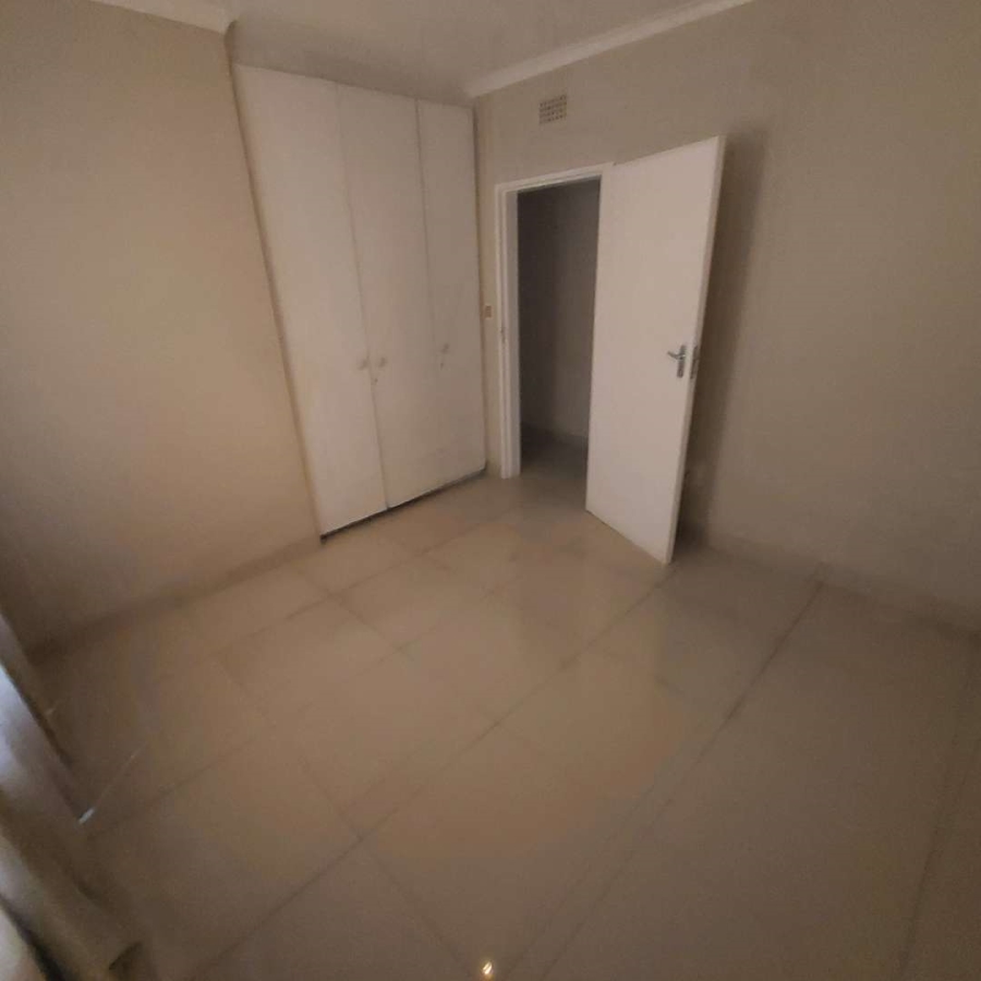 5 Bedroom Property for Sale in Suideroord Gauteng
