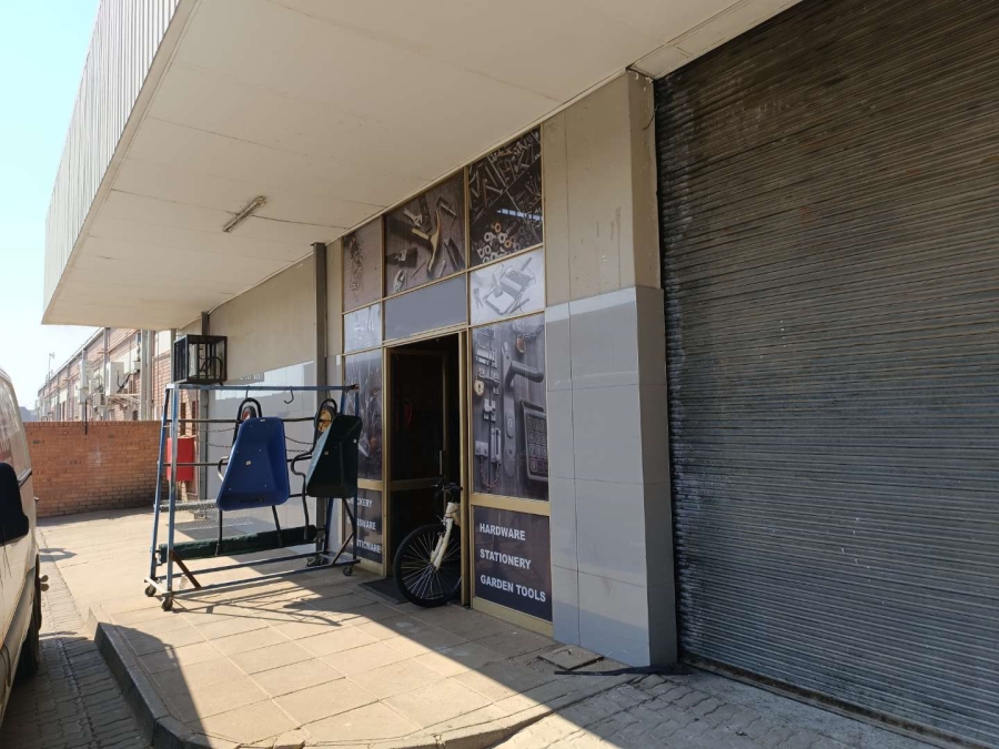 Commercial Property for Sale in Rosslyn Gauteng