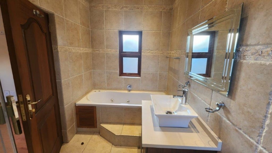 3 Bedroom Property for Sale in Glenvista Gauteng