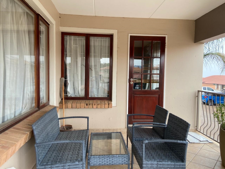 3 Bedroom Property for Sale in Bassonia Gauteng