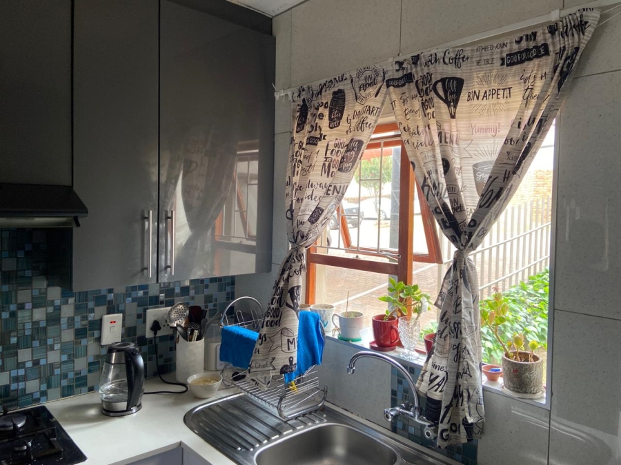 3 Bedroom Property for Sale in Bassonia Gauteng