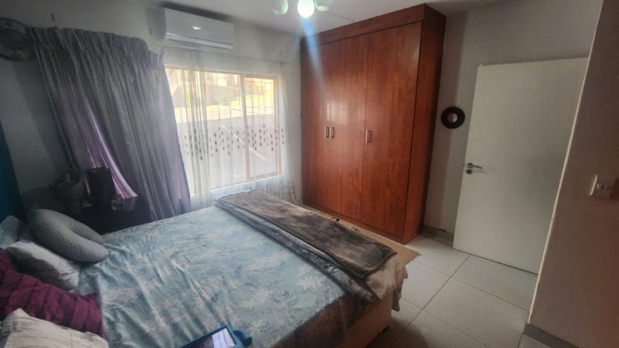 3 Bedroom Property for Sale in Bassonia Gauteng