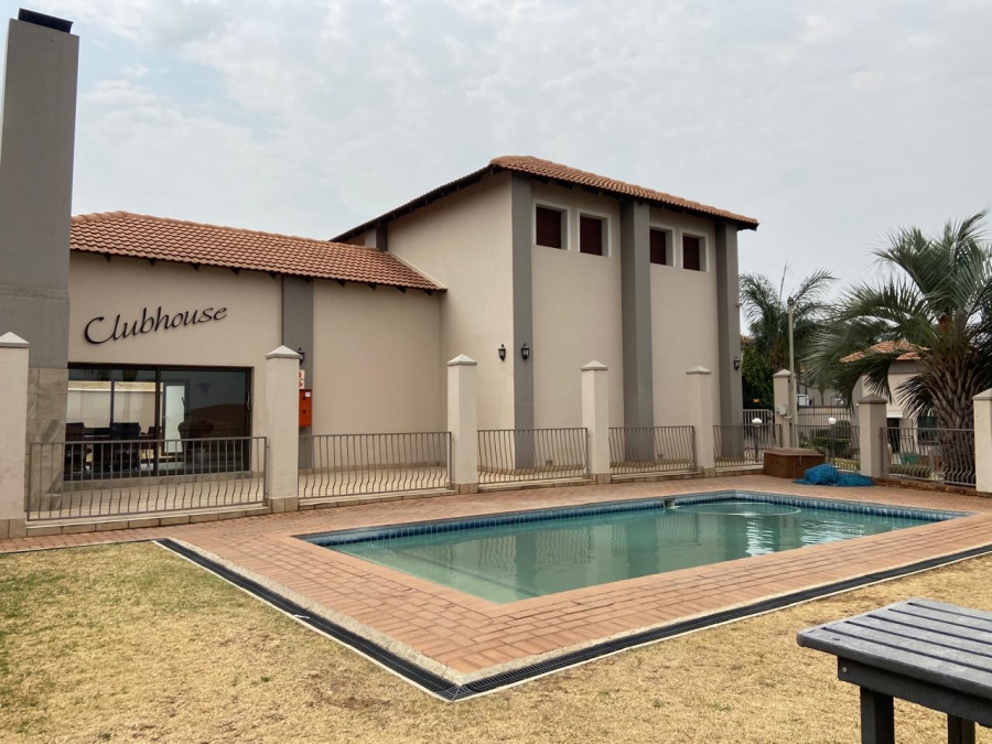 3 Bedroom Property for Sale in Bassonia Gauteng