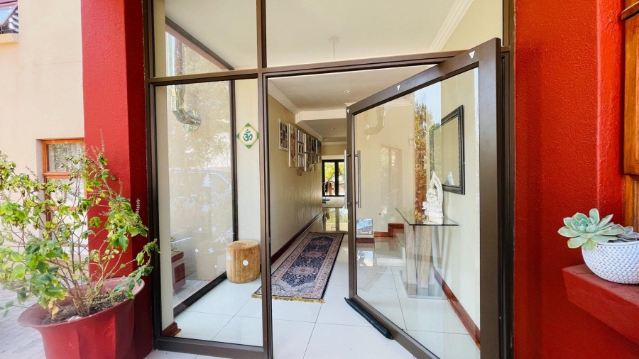 4 Bedroom Property for Sale in Kyalami Hills Gauteng