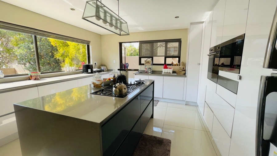 4 Bedroom Property for Sale in Kyalami Hills Gauteng