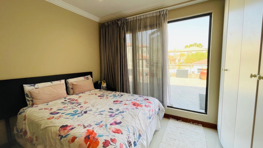 4 Bedroom Property for Sale in Kyalami Hills Gauteng