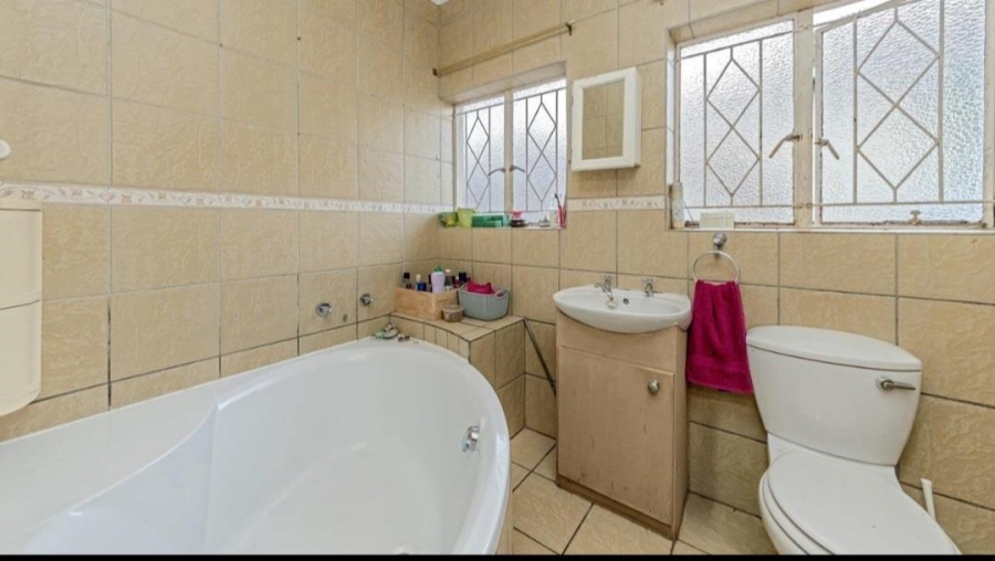 4 Bedroom Property for Sale in Horizon View Gauteng