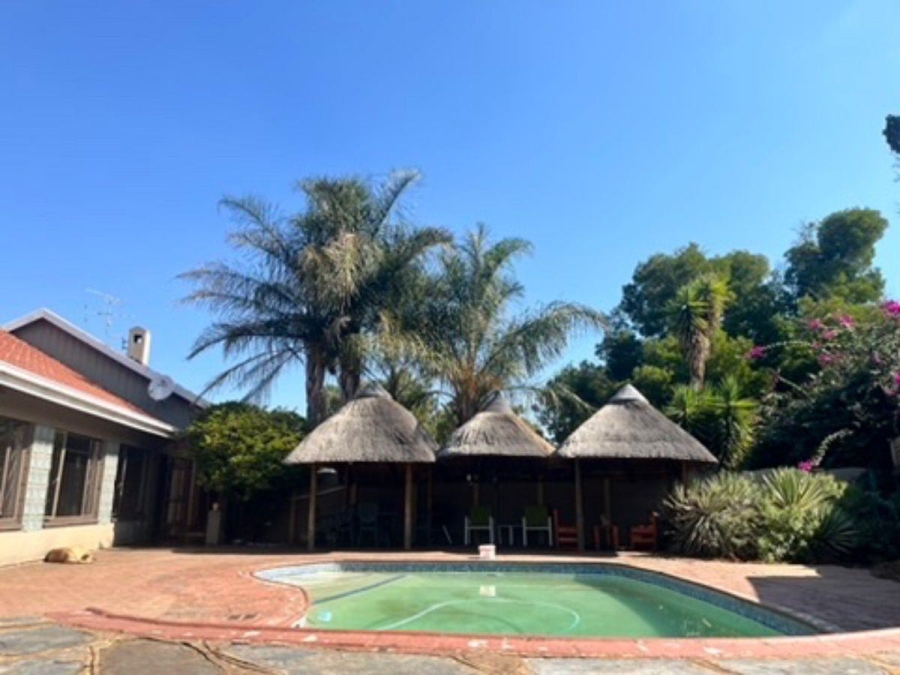 3 Bedroom Property for Sale in Brackenhurst Gauteng