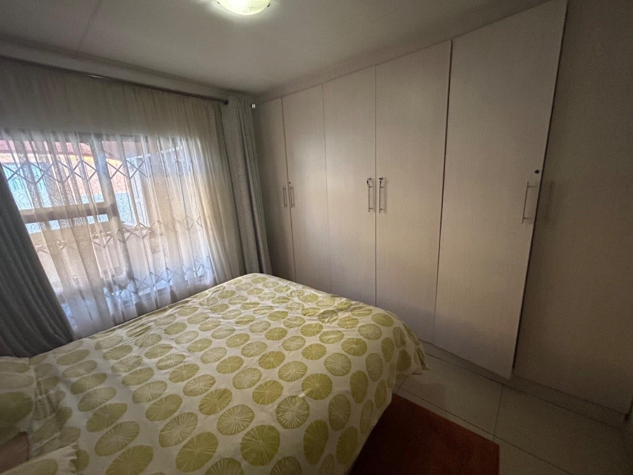 3 Bedroom Property for Sale in Dawn Park Gauteng