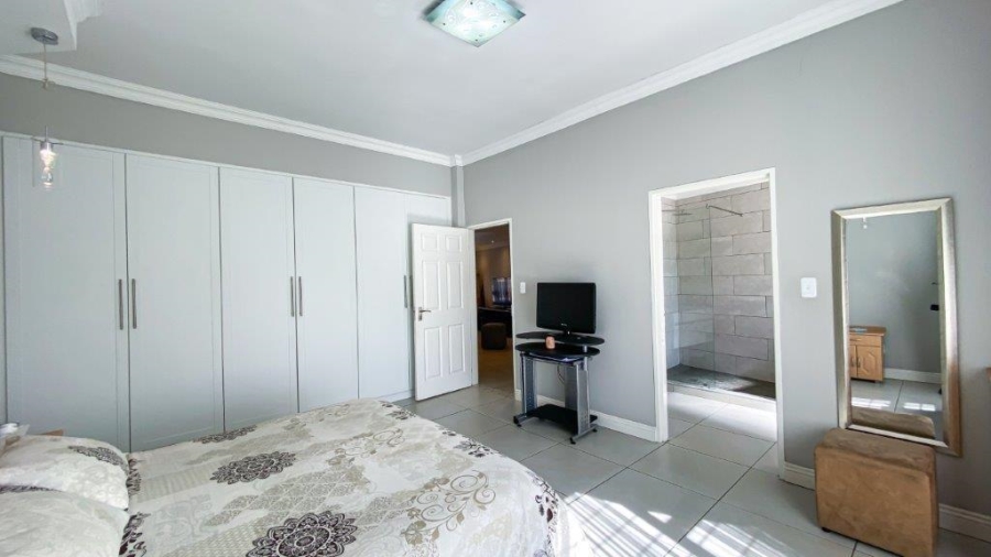 3 Bedroom Property for Sale in Brackenhurst Gauteng