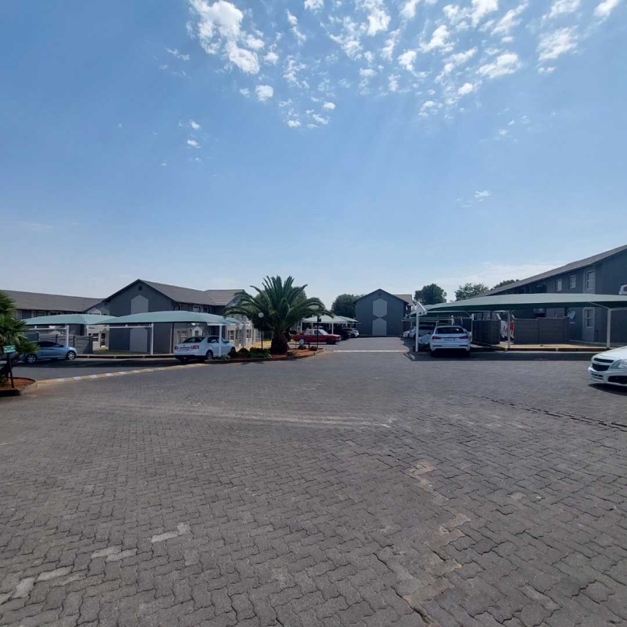 2 Bedroom Property for Sale in Ridgeway Gauteng