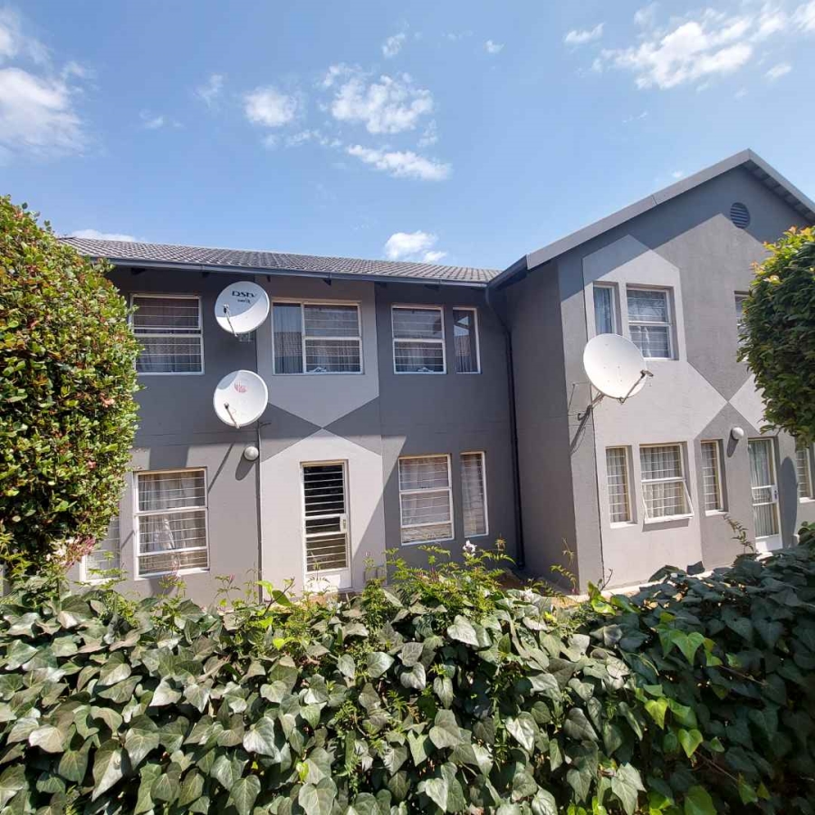 2 Bedroom Property for Sale in Ridgeway Gauteng