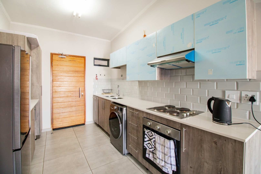 2 Bedroom Property for Sale in Glen Marais Gauteng