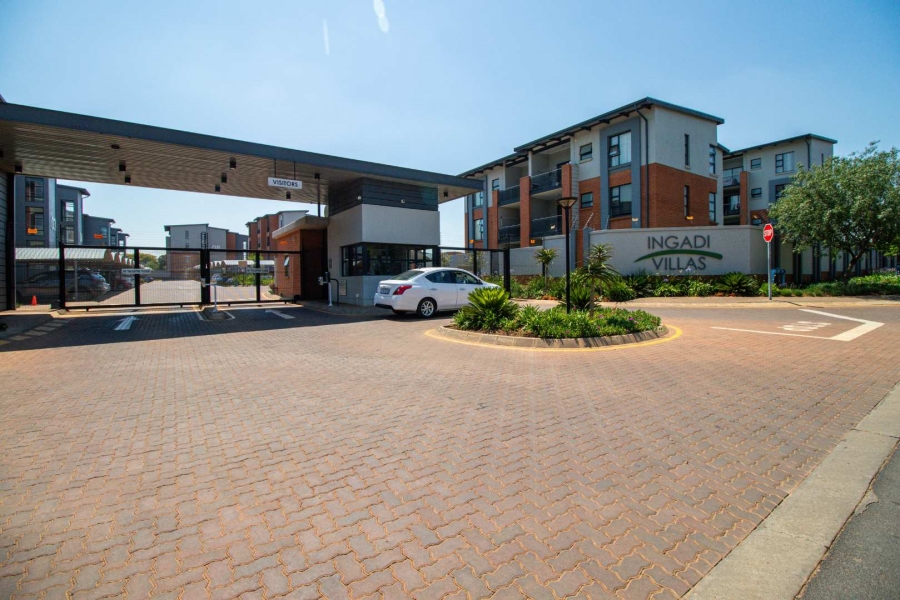 2 Bedroom Property for Sale in Glen Marais Gauteng