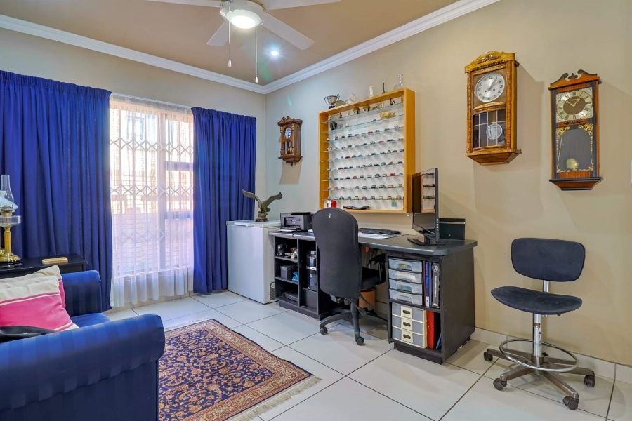 3 Bedroom Property for Sale in New Redruth Gauteng