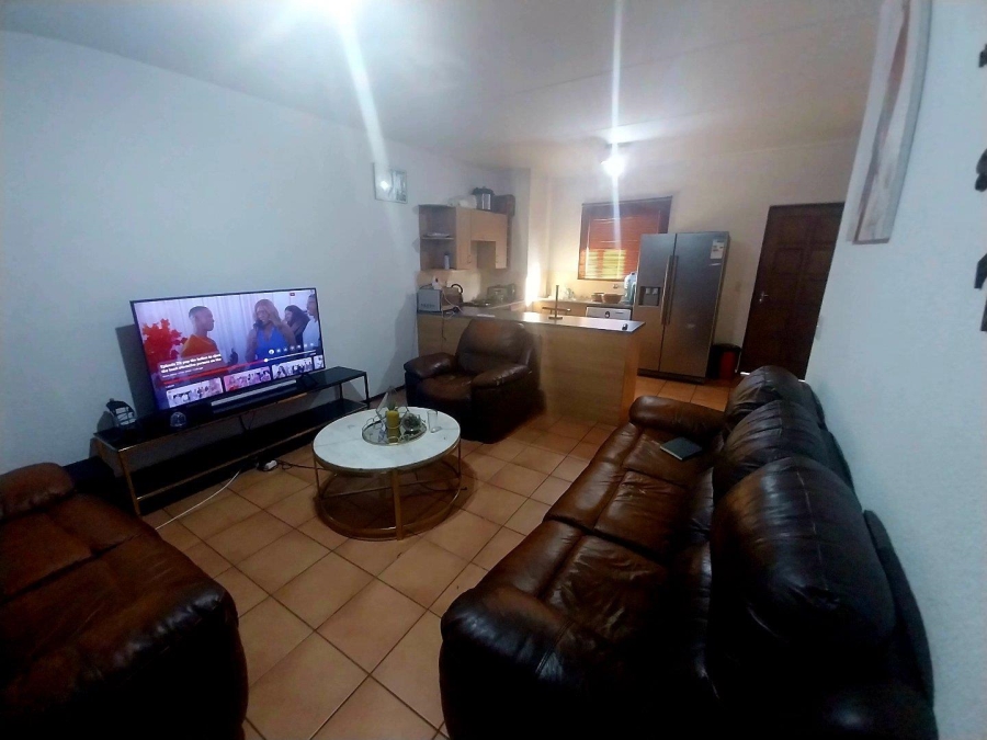 1 Bedroom Property for Sale in Halfway Gardens Gauteng